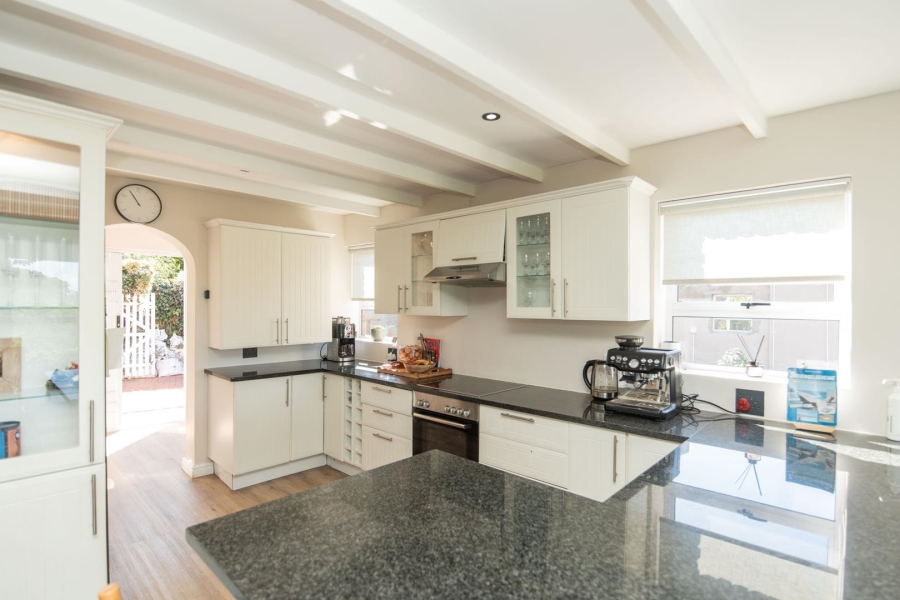 To Let 3 Bedroom Property for Rent in Linkside Eastern Cape